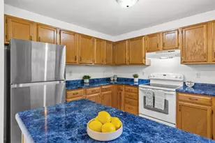2318 Whitlock Rd, Madison, WI 53719 - Photo 4