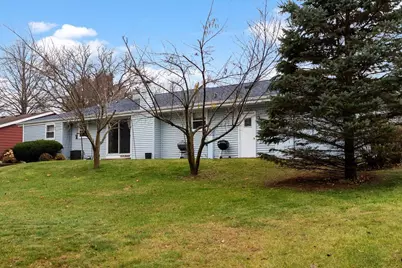 928 Columbia Drive, Janesville, WI 53546 - Photo 38