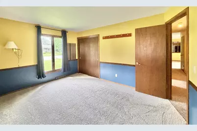 928 Columbia Drive, Janesville, WI 53546 - Photo 18