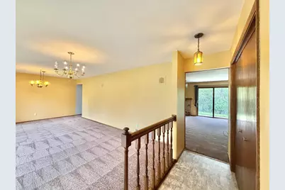 928 Columbia Drive, Janesville, WI 53546 - Photo 6