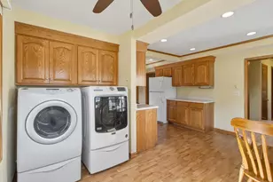 327 N Main St, Pardeeville, WI 53954 - Photo 10