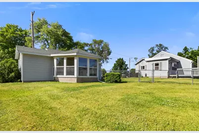 327 N Main Street, Pardeeville, WI 53954 - Photo 30