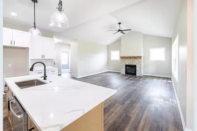 2345 Pow Wow Trail, Beloit, WI 53511 - Photo 4