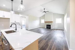2345 Pow Wow Trail, Beloit, WI 53511 - Photo 4