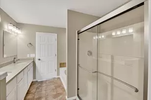 6206 Dominion Dr, Madison, WI 53718 - Photo 44