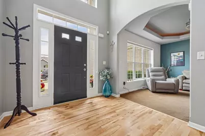 261 Ridgeway Path, Oconomowoc, WI 53066 - Photo 2