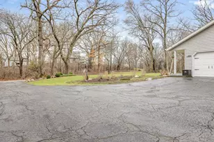 6800 W Thornapple Dr, Janesville, WI 53548 - Photo 66