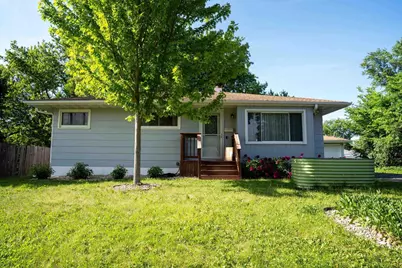 4610 Steinhauer Trail, Madison, WI 53716 - Photo 2