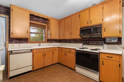 653 Orchard Drive, Madison, WI 53711 - Photo 14