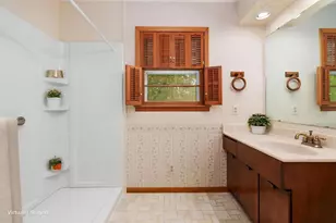 653 Orchard Dr, Madison, WI 53711 - Photo 52