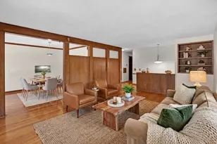 434 Berwyn Dr, Madison, WI 53711 - Photo 6