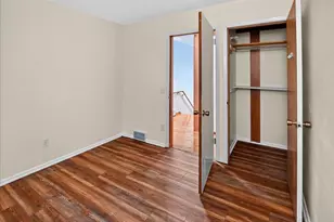 434 Berwyn Dr, Madison, WI 53711 - Photo 34