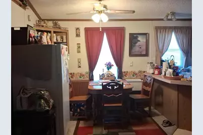 W210N11678 Pinecrest Lane, Germantown, WI 53022 - Photo 6
