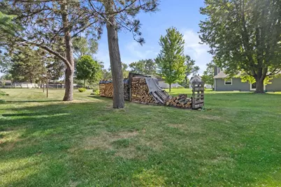 839 Suellen Lane, Portage, WI 53901 - Photo 44
