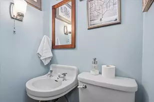 166 Kensington Dr, Madison, WI 53704 - Photo 10