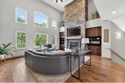 1161 Heritage Court, Sun Prairie, WI 53590 - Photo 6