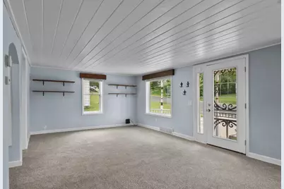 420 Linde Street, DeForest, WI 53532 - Photo 8