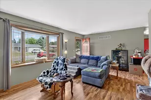 1304 S Orchard St, Janesville, WI 53546 - Photo 6