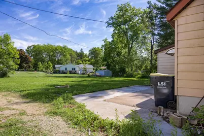 433 West Avenue, Mauston, WI 53948 - Photo 32