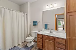 410 New Age Cir, Verona, WI 53593 - Photo 14
