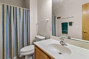 410 New Age Cir, Verona, WI 53593 - Photo 18