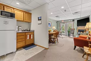 410 New Age Cir, Verona, WI 53593 - Photo 24