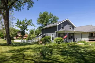 903 Vine St, Wisconsin Dells, WI 53965 - Photo 24