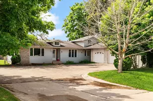 517-519 E Holum St, DeForest, WI 53532 - Photo 1