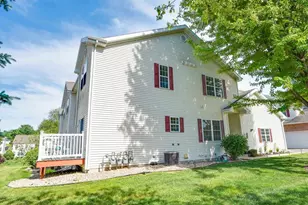 3833 Maple Grove Dr, Madison, WI 53719 - Photo 46