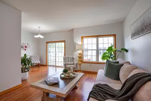 3833 Maple Grove Dr, Madison, WI 53719 - Photo 8