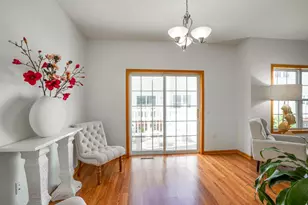 3833 Maple Grove Dr, Madison, WI 53719 - Photo 14