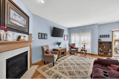 3867 Maple Grove Drive, Madison, WI 53719 - Photo 4