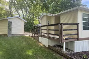 354 Skyline Dr, Edgerton, WI 53534 - Photo 10