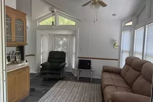 354 Skyline Dr, Edgerton, WI 53534 - Photo 4