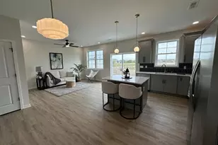 3162 S Bartells Dr, Beloit, WI 53511 - Photo 10