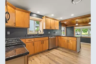 304 N 3rd Street, Oregon, IL 61061 - Photo 8