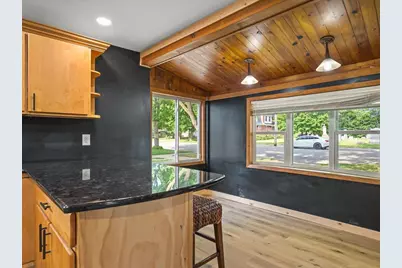 304 N 3rd Street, Oregon, IL 61061 - Photo 4