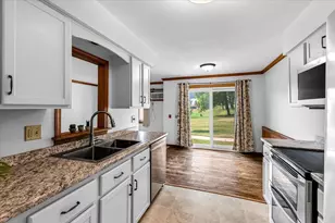 1619 McKenna Blvd, Madison, WI 53711 - Photo 4