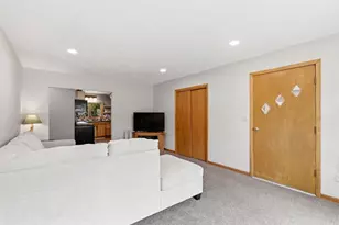 5209 S County Road D Rd, Afton, WI 53501 - Photo 6