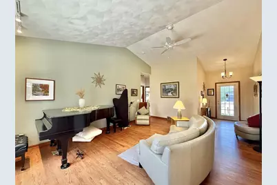 782 N Waveland Road, Janesville, WI 53548 - Photo 8