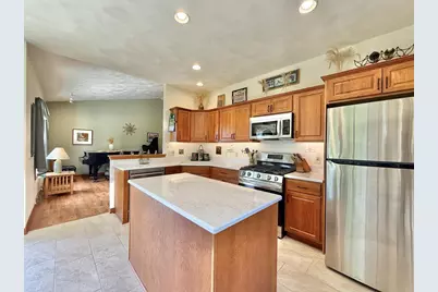 782 N Waveland Road, Janesville, WI 53548 - Photo 10