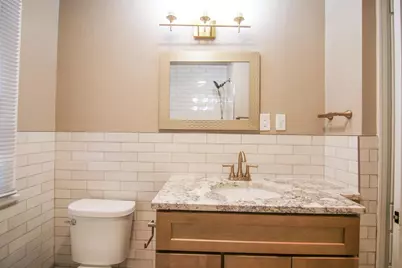 1305 E Johnson Street, Madison, WI 53703 - Photo 32