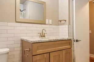 1305 E Johnson St, Madison, WI 53703 - Photo 30