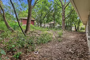 1305 E Johnson St, Madison, WI 53703 - Photo 38