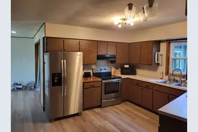 223 E Wisconsin Avenue, Monticello, WI 53570 - Photo 4