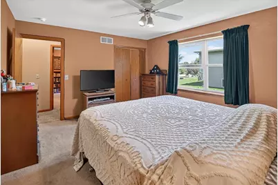 1340 Prairie Rose Drive, Sun Prairie, WI 53590 - Photo 24