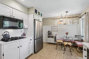204 6th St, Waunakee, WI 53597 - Photo 16