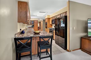 6602 Montclair Ln, Madison, WI 53711 - Photo 16