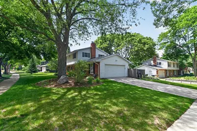 6602 Montclair Lane, Madison, WI 53711 - Photo 4