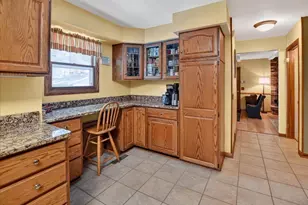 6602 Montclair Ln, Madison, WI 53711 - Photo 18